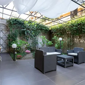 https://the-secret-garden-by-home-waves-como.it-lombardy.com