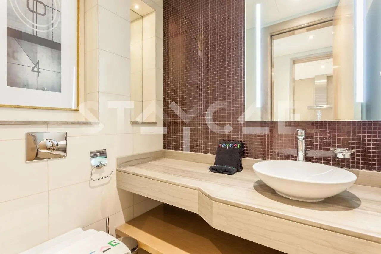 Staycae Paramount Towers Dubai 0*,
